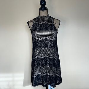 Lace High Neck Sleeveless Shift Dress